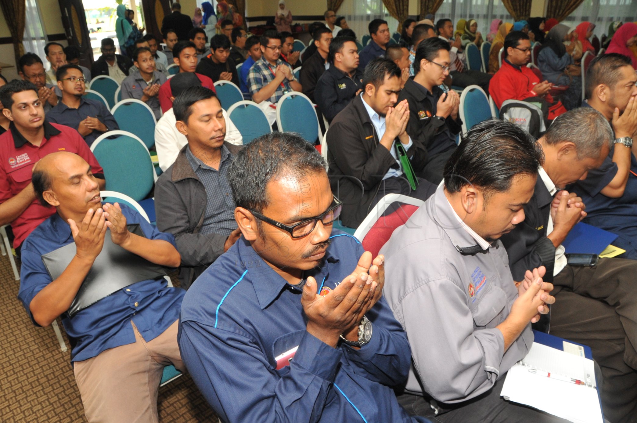 PRO 14 51 KKP PRO 6928